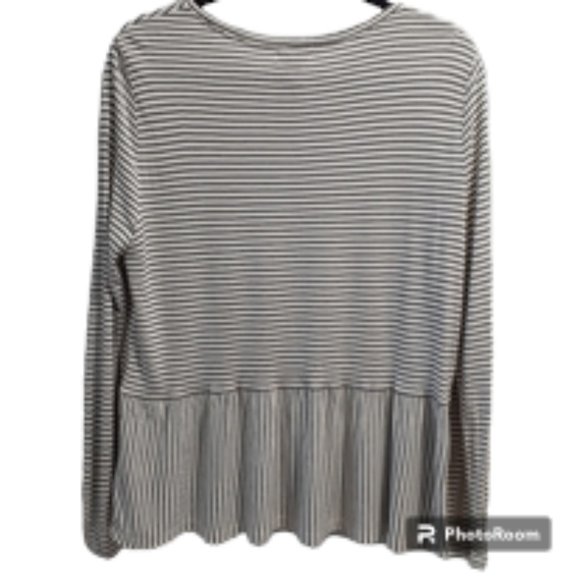 OLD NAVY Long Sleeve Black & White Stripe Top - Size XL - Picture 2 of 4